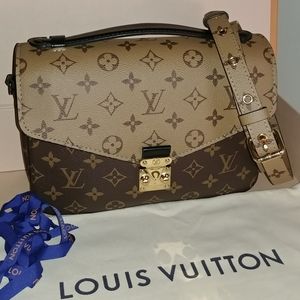 Louis Vuitton Pochette Metis